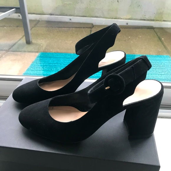 Club Monaco black suede pumps, warn once - Picture 1 of 3